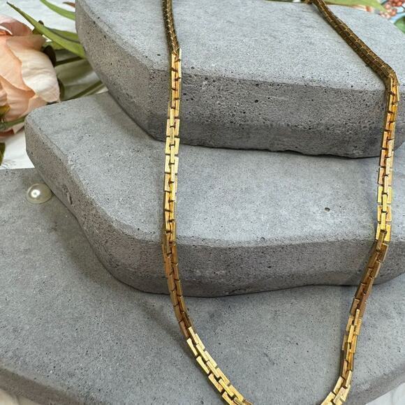 Sarah Coventry Gold‎ Plated Chain Necklace - Picture 4 of 7